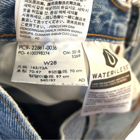 Levi's Wedgie Icon Fit in Shut Up - Picture 11 of 14